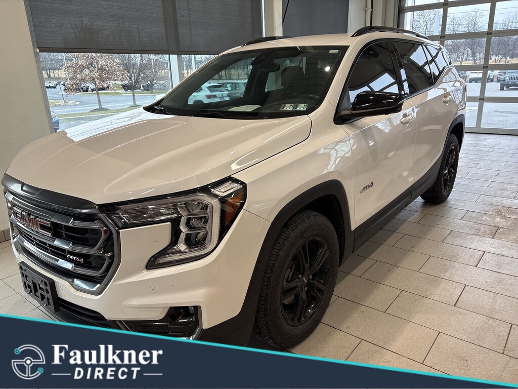 Used 2022 GMC Terrain AT4 SUV