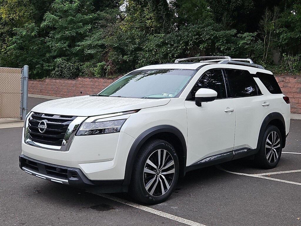 Certified 2024 Nissan Pathfinder Platinum SUV