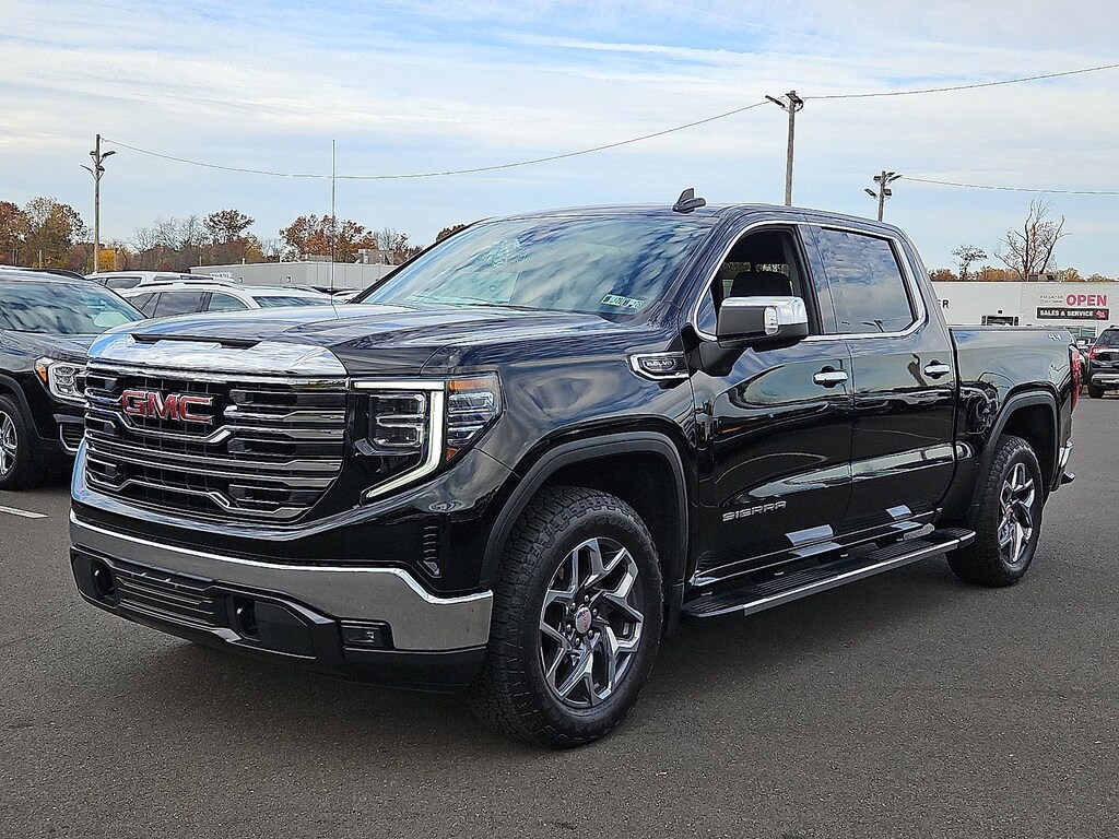 Certified 2022 GMC Sierra 1500 SLT Truck Crew Cab