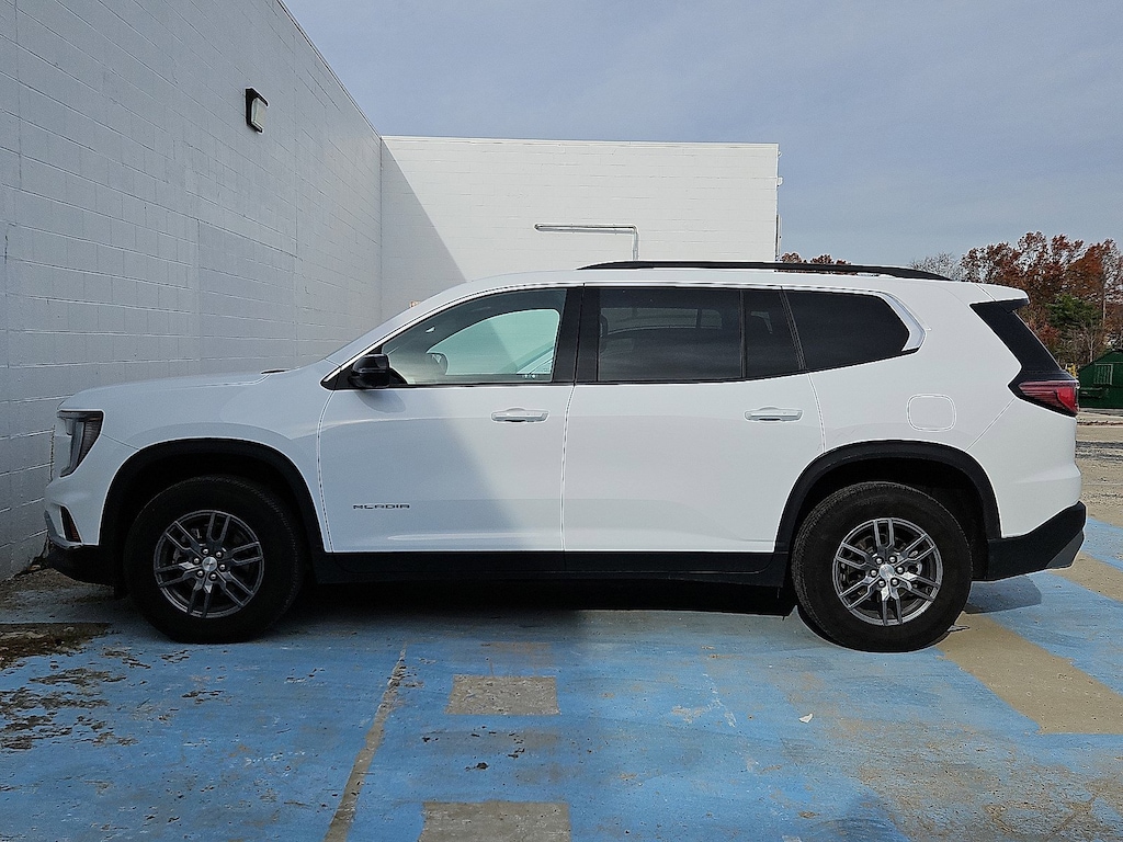 Certified 2025 GMC Acadia FWD Elevation SUV