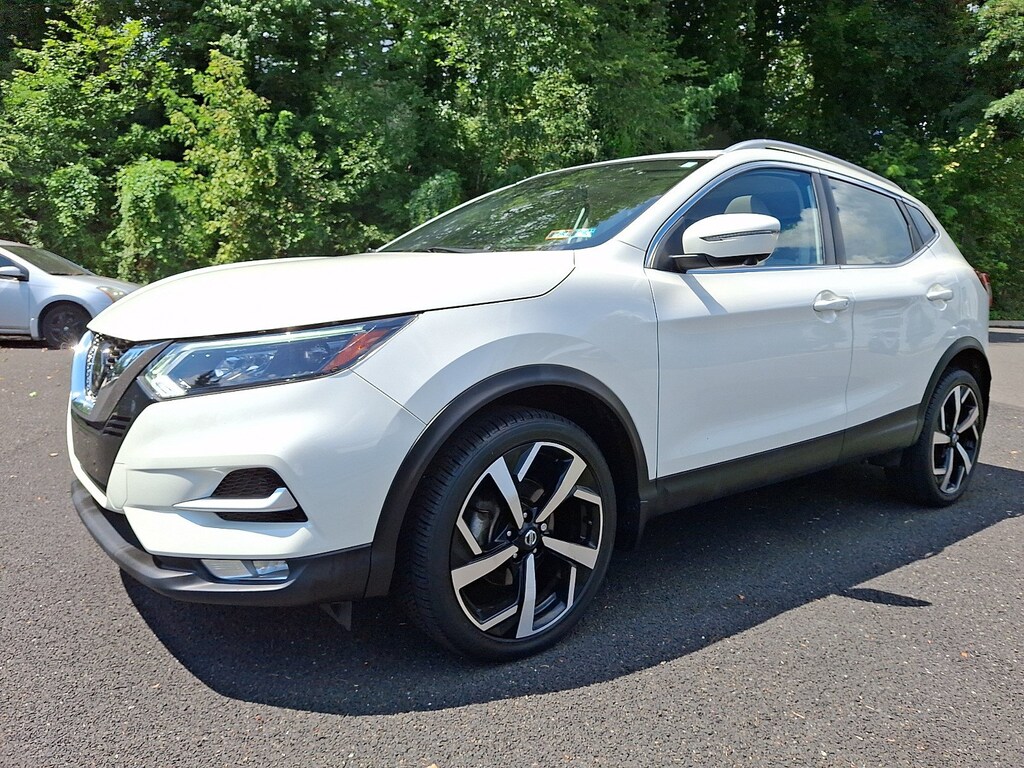 Certified 2022 Nissan Rogue Sport SL SUV