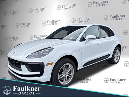 2025 Porsche Macan SUV
