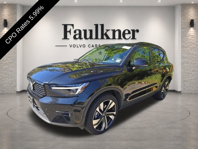Certified 2025 Volvo XC40 Ultra Dark Theme SUV