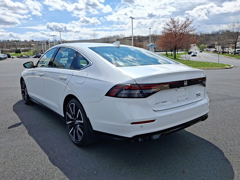 Certified 2024 Honda Accord Hybrid Touring Sedan