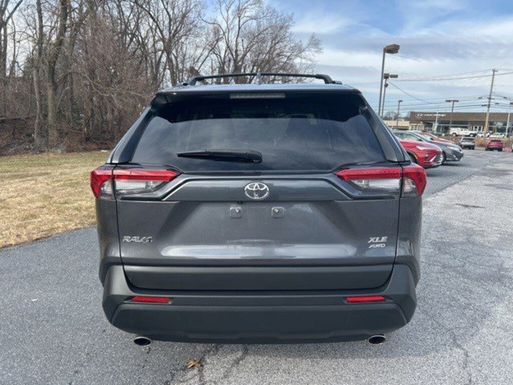 Used 2024 Toyota RAV4 XLE SUV