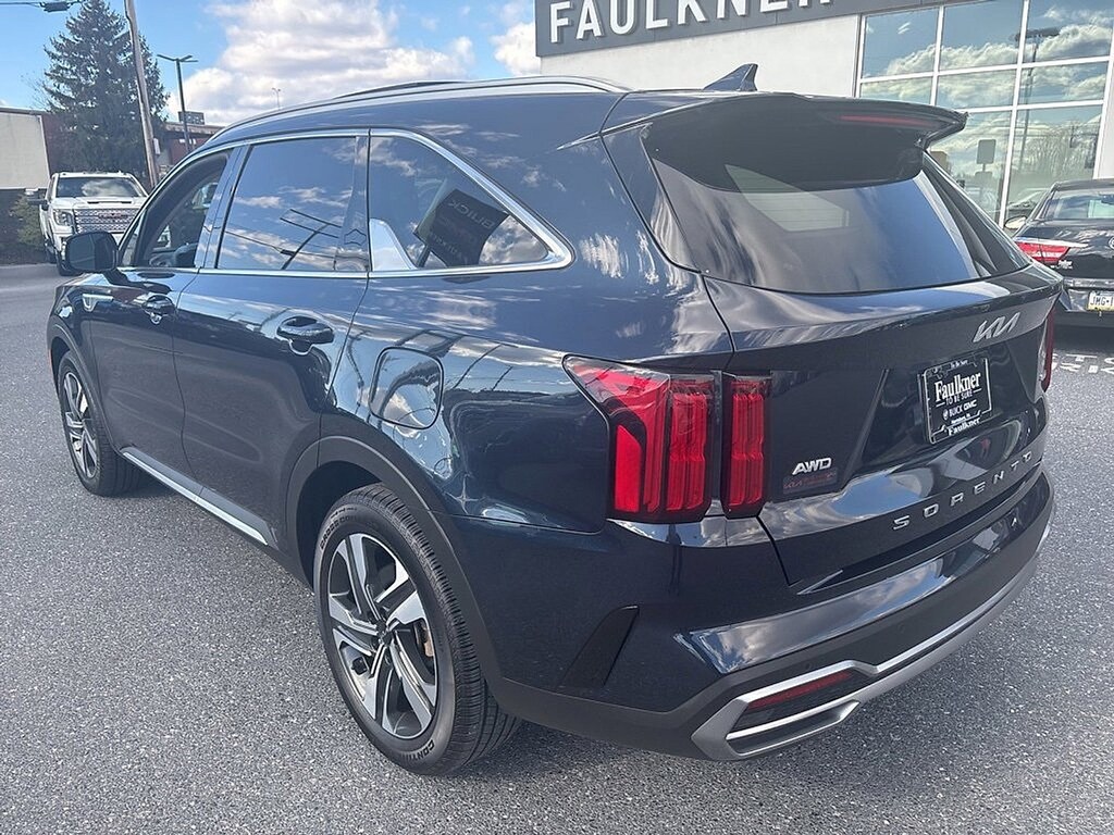 Used 2022 Kia Sorento Plug-In Hybrid SX SUV