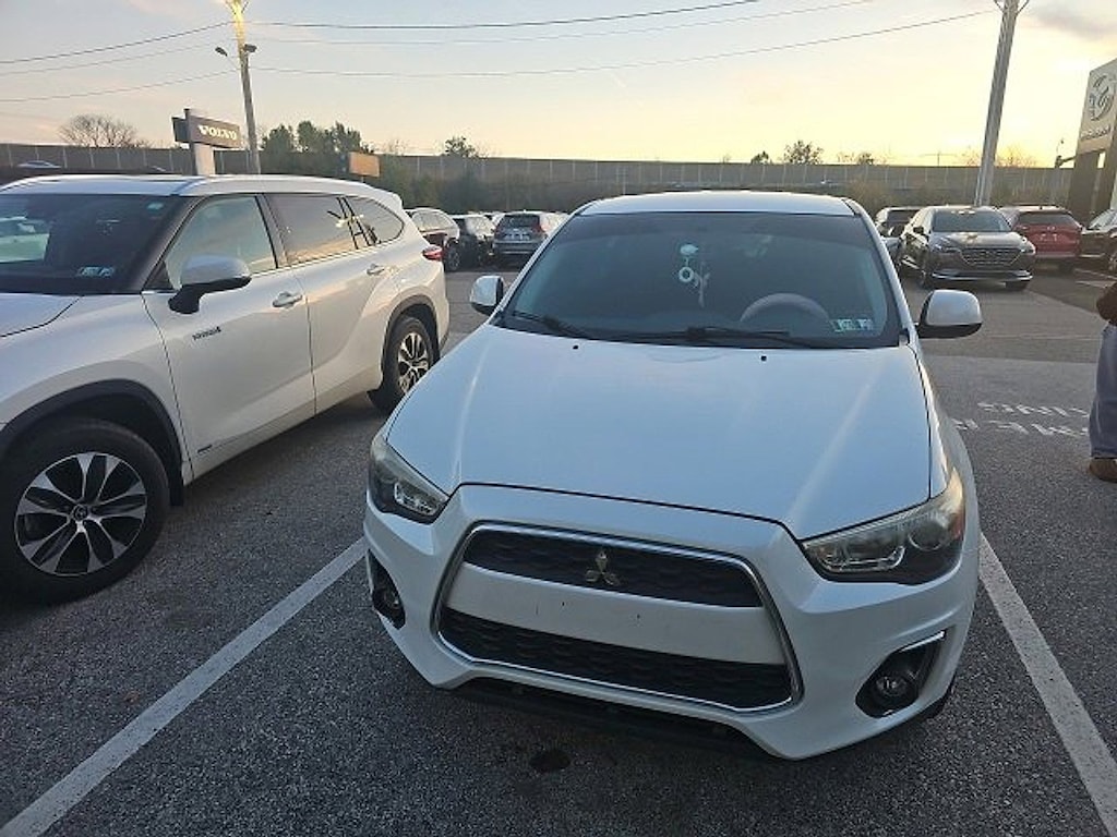Used 2015 Mitsubishi Outlander Sport ES SUV