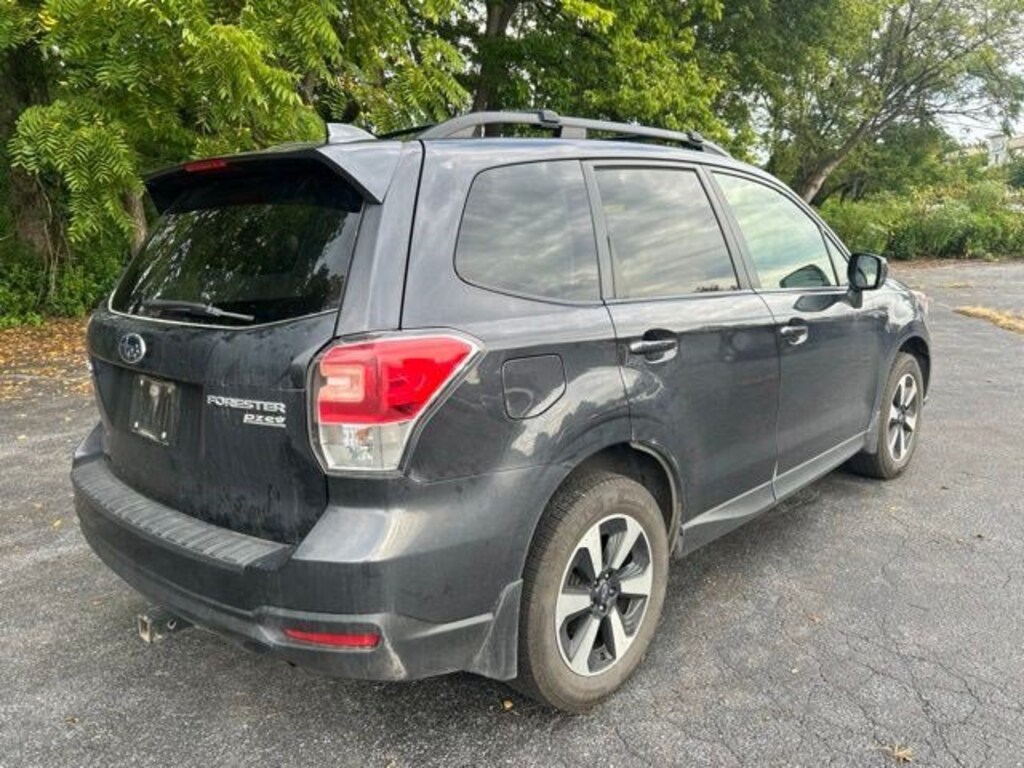 Used 2017 Subaru Forester Premium SUV