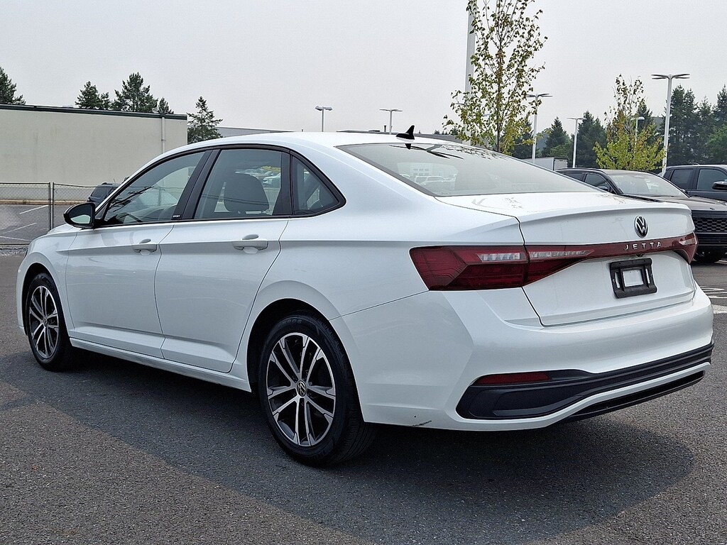 Used 2025 Volkswagen Jetta Sport Sedan