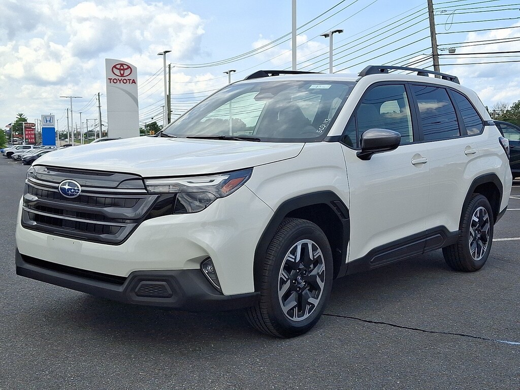 Used 2025 Subaru Forester Premium SUV