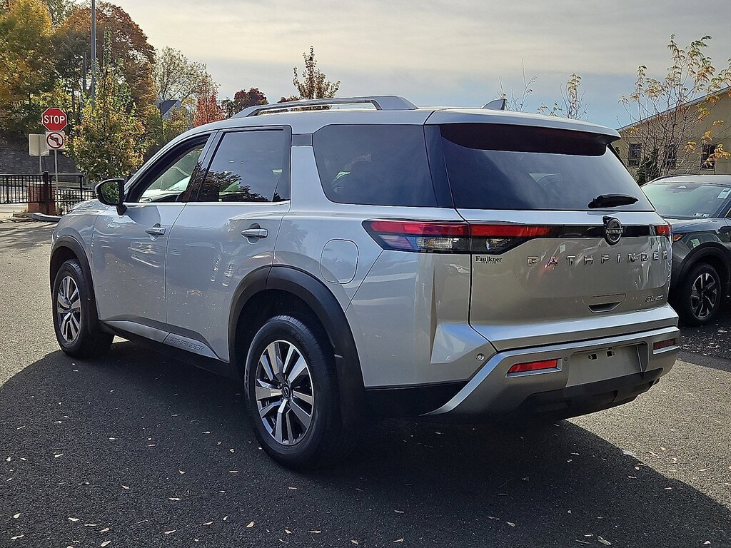 Certified 2023 Nissan Pathfinder SL SUV