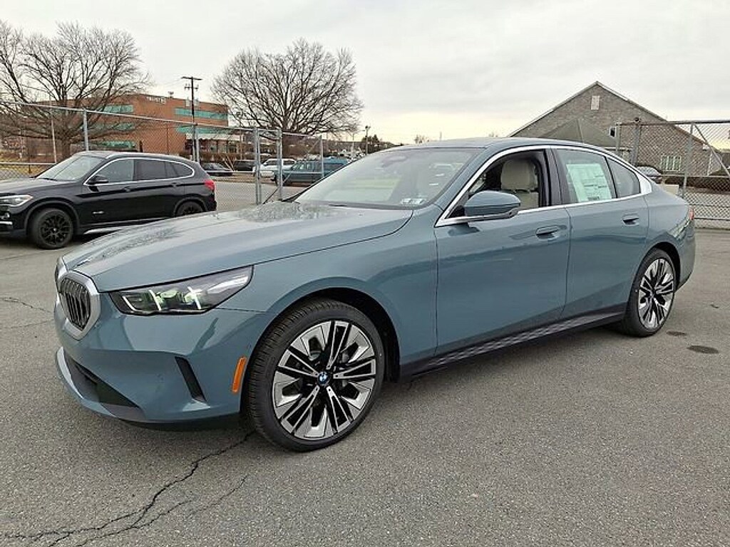 Used 2026 BMW 5 Series 530i xDrive Sedan