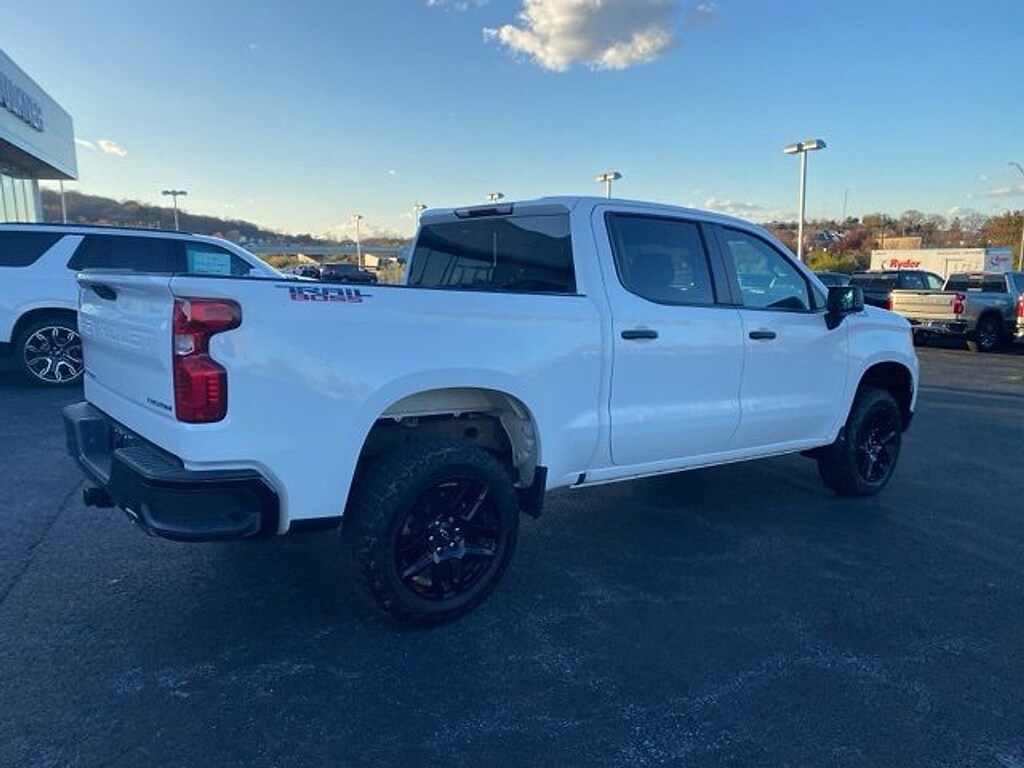 Used 2022 Chevrolet Silverado 1500 Custom Trail Boss Truck Crew Cab