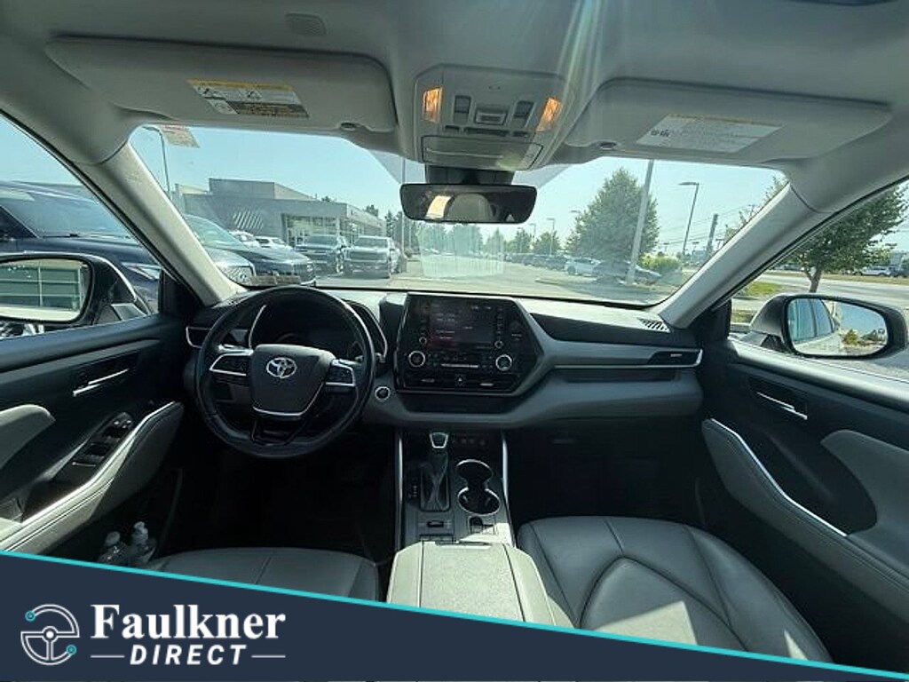 Used 2021 Toyota Highlander XLE SUV