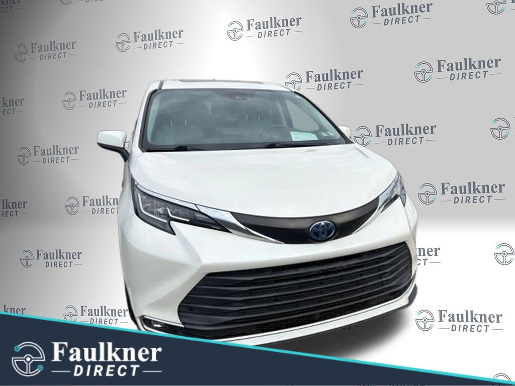 Used 2021 Toyota Sienna XLE Van