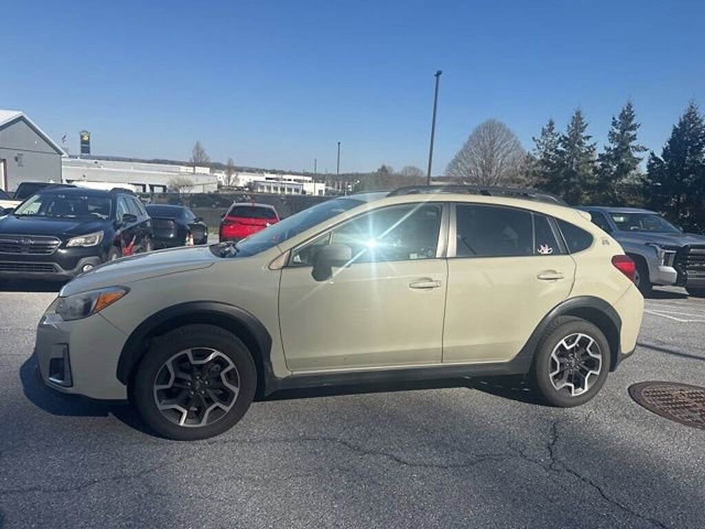 Used 2016 Subaru Crosstrek Premium SUV