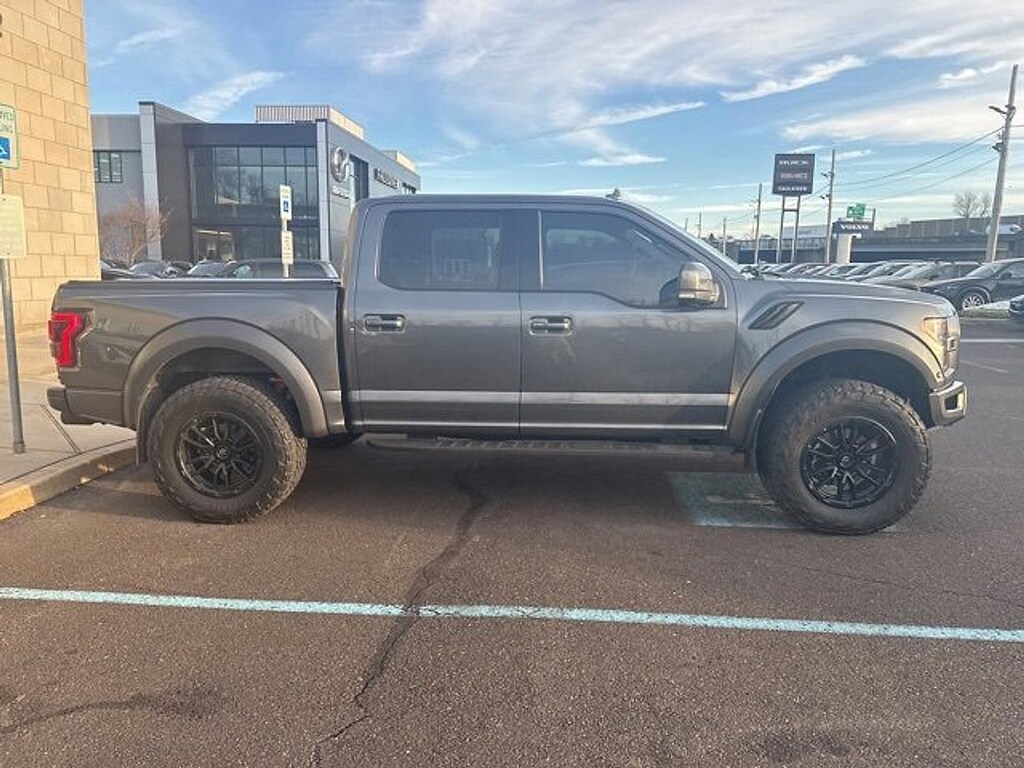 Used 2019 Ford F-150 Raptor Truck SuperCrew Cab
