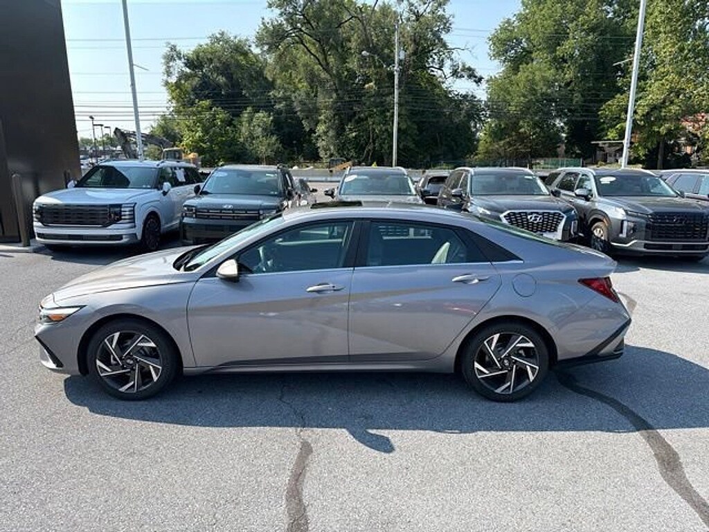 Certified 2024 Hyundai Elantra SEL Sedan