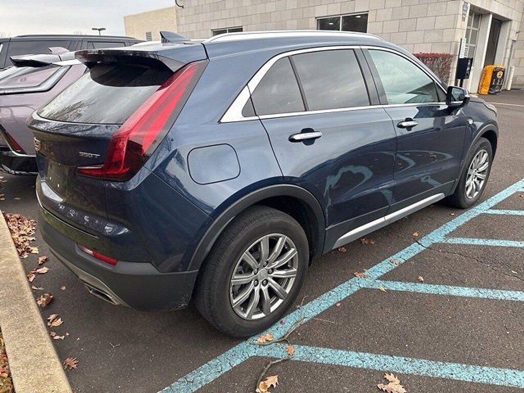 Used 2021 Cadillac XT4 AWD Premium Luxury SUV