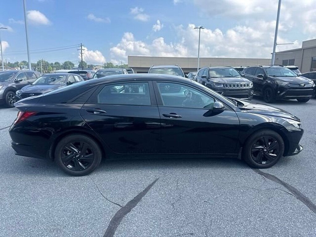 Certified 2023 Hyundai Elantra SEL Sedan