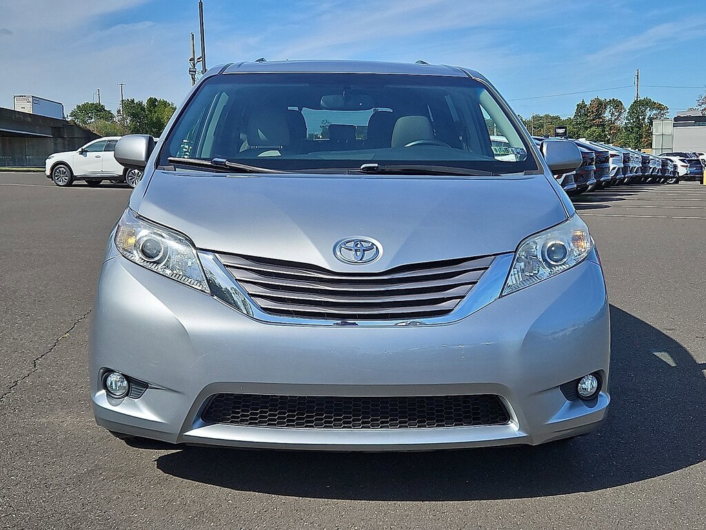 Used 2015 Toyota Sienna L Van