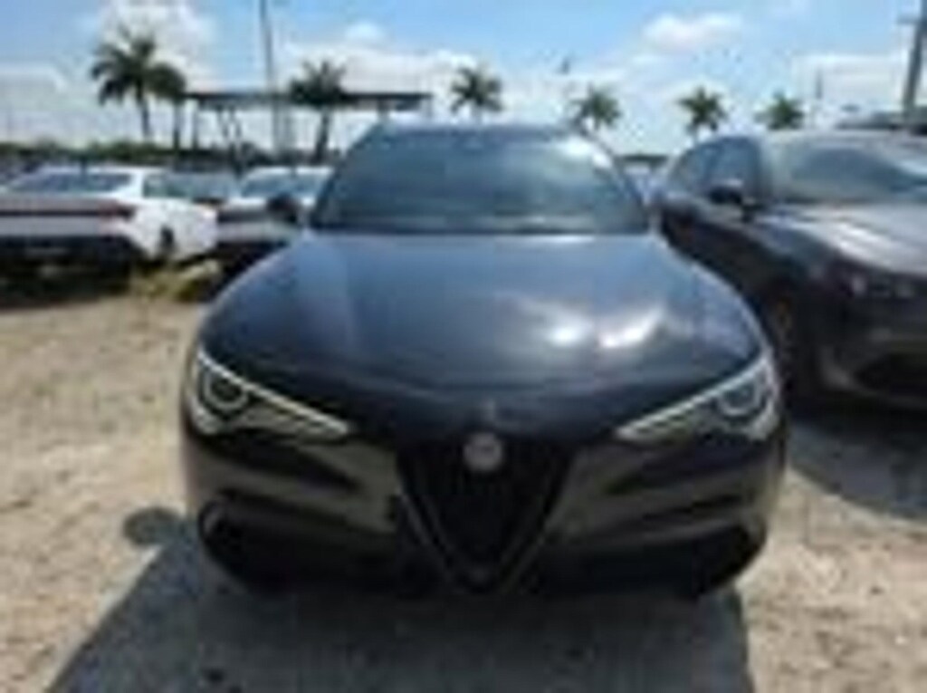 Used 2022 Alfa Romeo Stelvio Veloce SUV