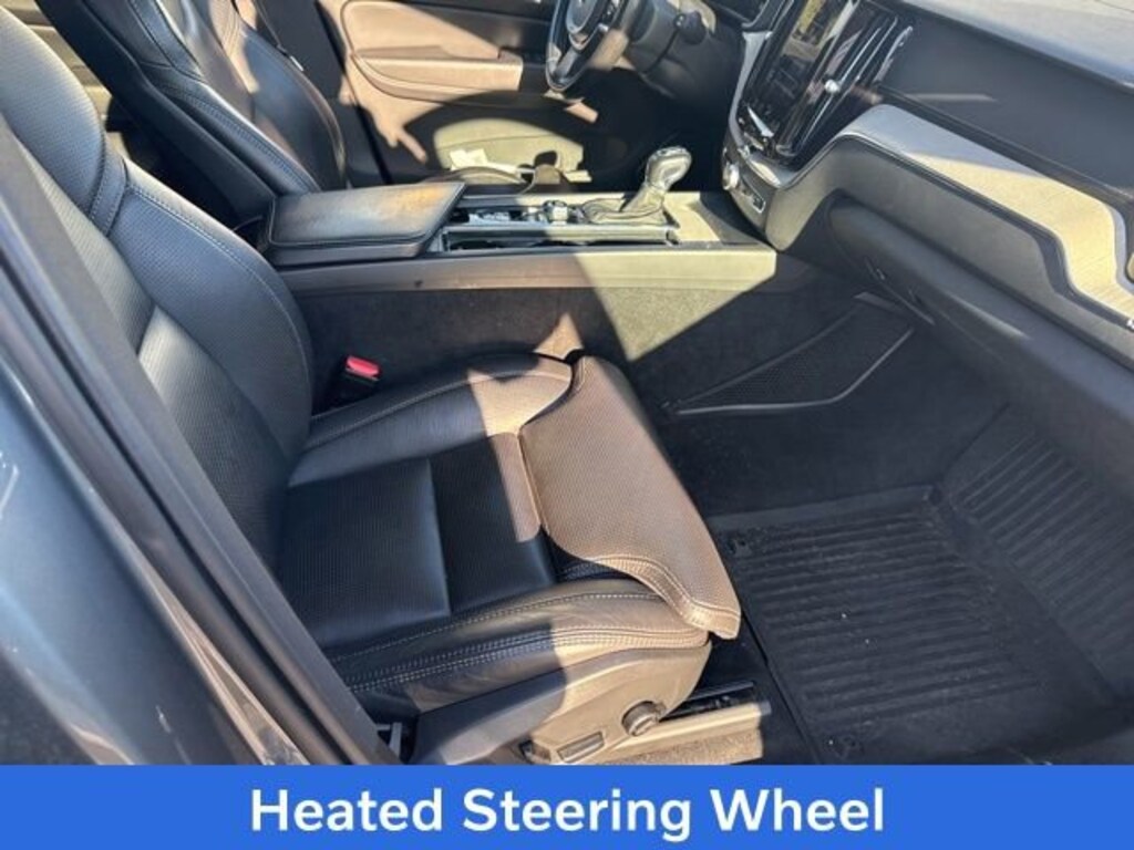 Used 2021 Volvo XC60 Inscription SUV