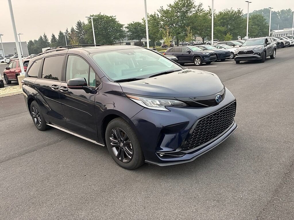 Certified 2025 Toyota Sienna XSE Van Passenger Van