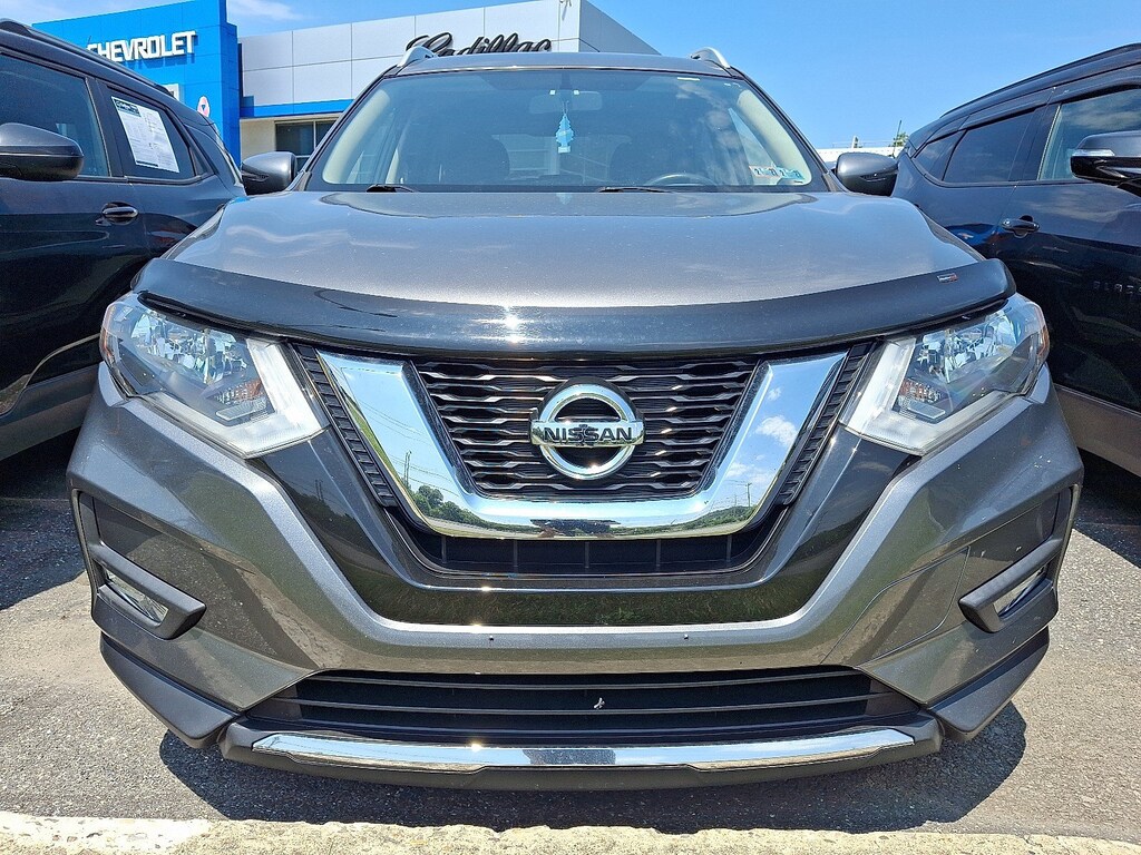 Certified 2017 Nissan Rogue SV SUV