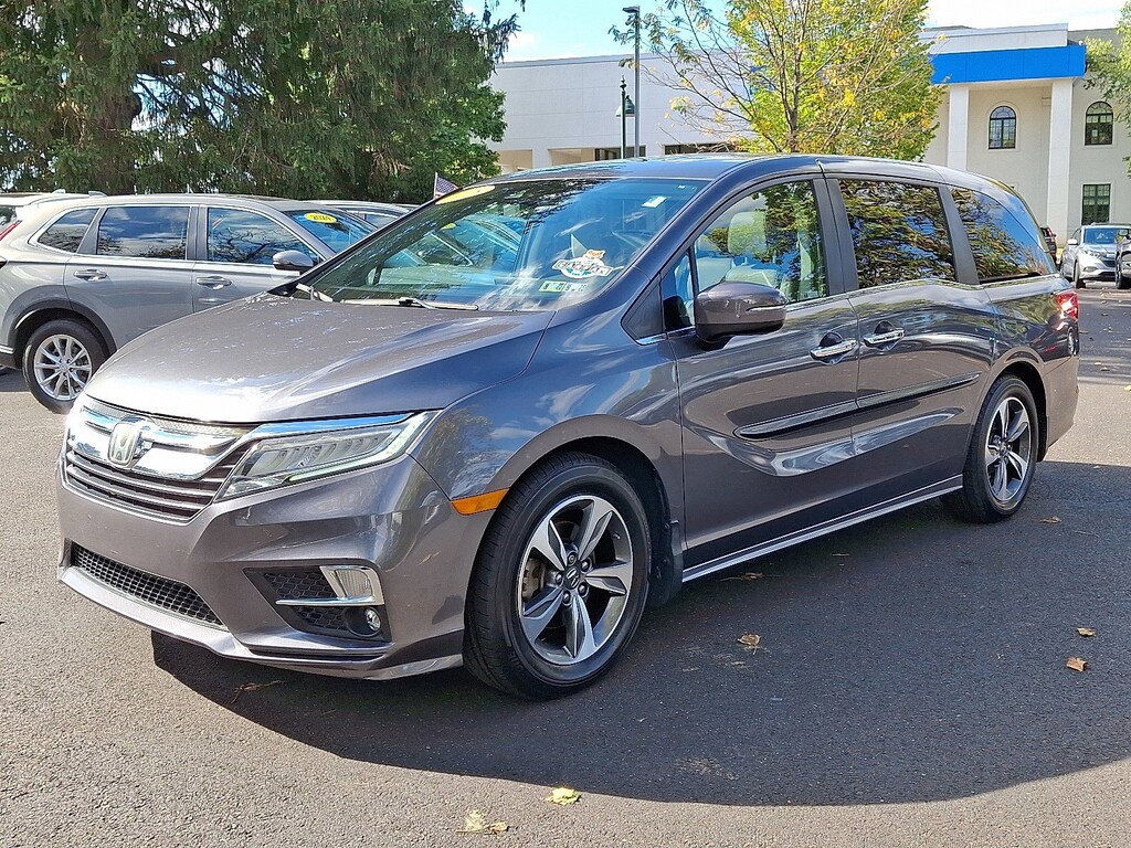 Certified 2018 Honda Odyssey Touring Van
