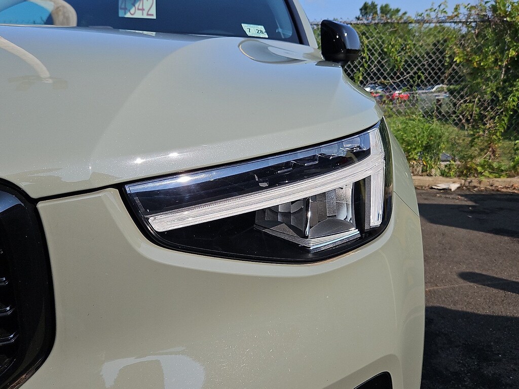 Certified 2023 Volvo XC40 Plus Dark Theme SUV