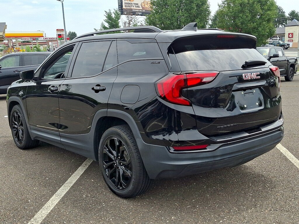 Used 2021 GMC Terrain SLE SUV
