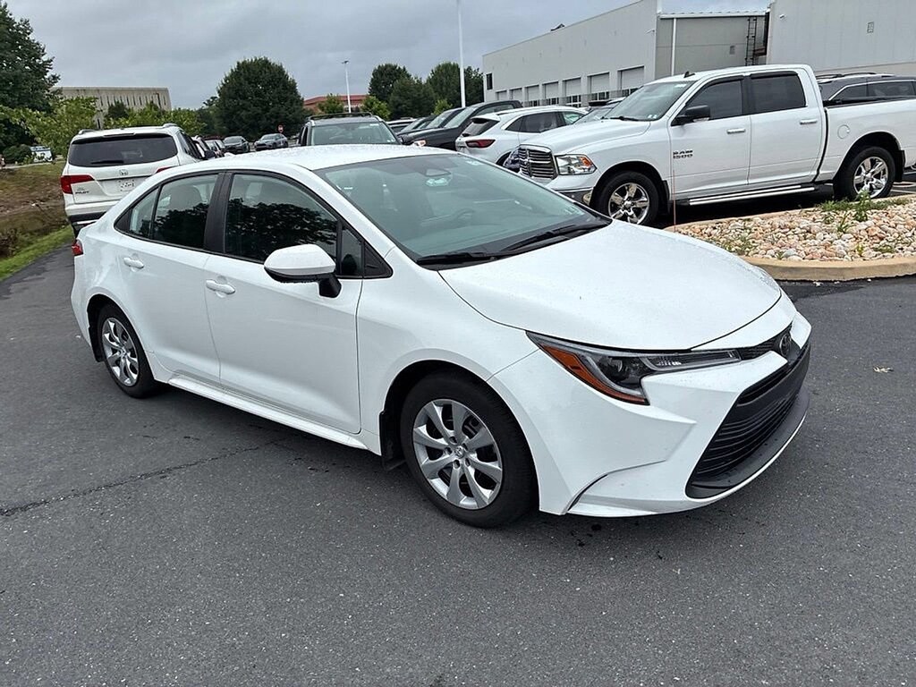 Certified 2024 Toyota Corolla LE Sedan