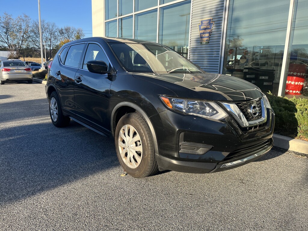 Used 2017 Nissan Rogue S SUV