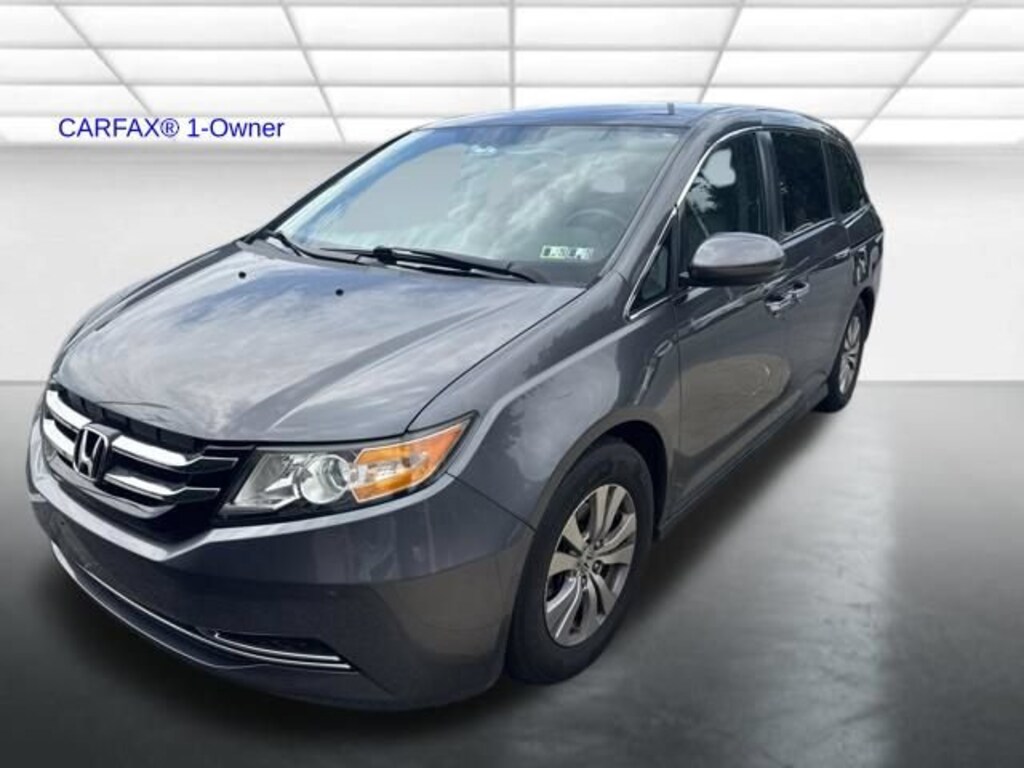 Used 2016 Honda Odyssey SE Van Passenger Van