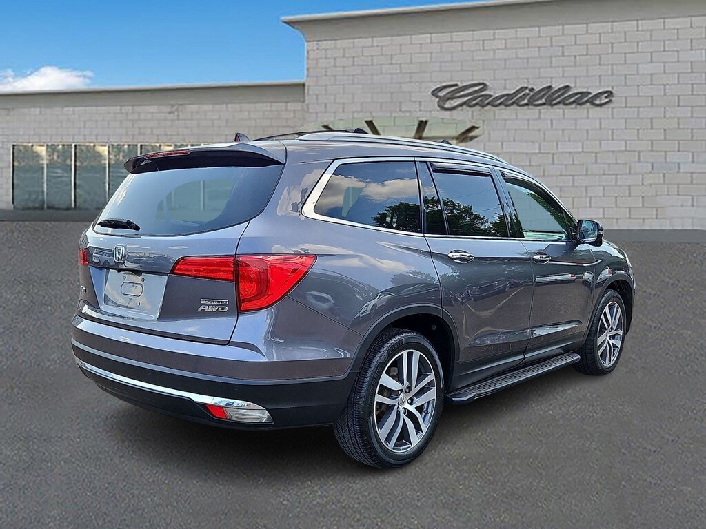Used 2018 Honda Pilot Touring SUV