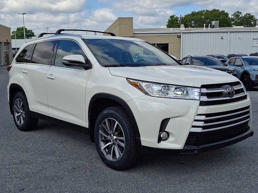 Used 2019 Toyota Highlander XLE SUV