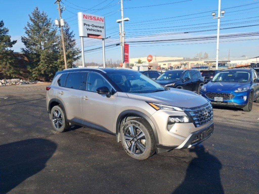 Certified 2025 Nissan Rogue SL SUV
