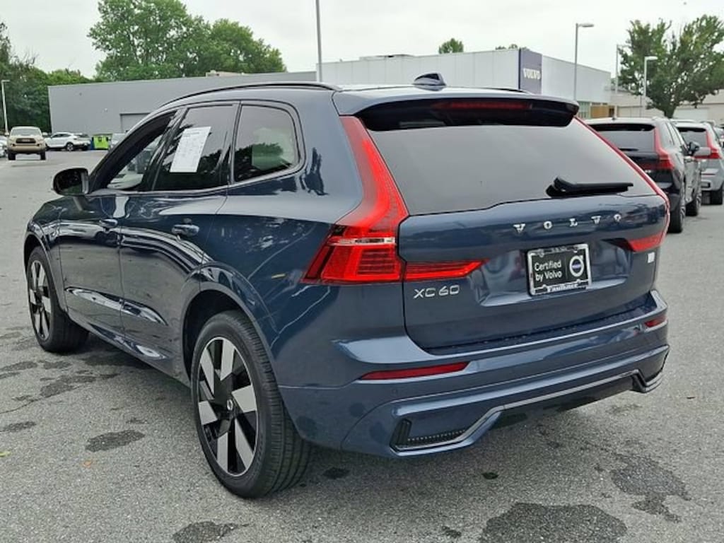 Certified 2024 Volvo XC60 Recharge Plug-In Hybrid Plus Dark Theme SUV