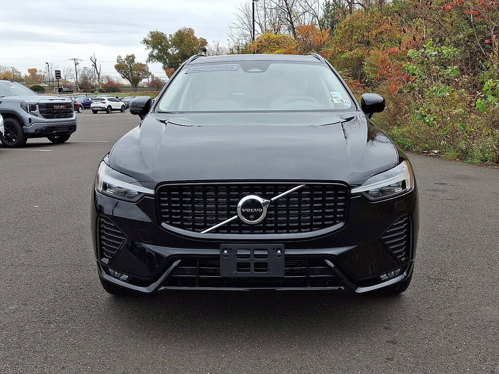 Certified 2023 Volvo XC60 Plus Dark Theme SUV