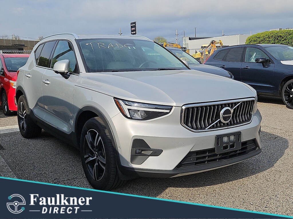 Certified 2023 Volvo XC40 Plus Bright Theme SUV