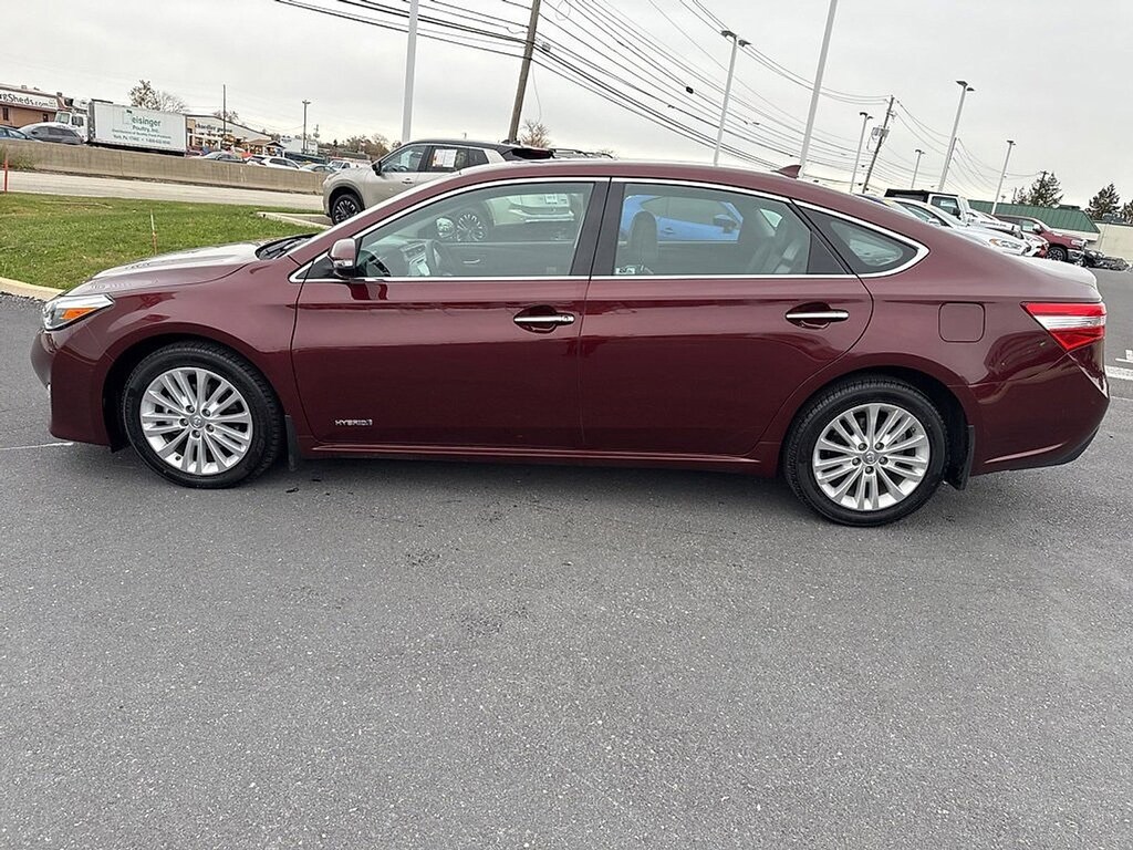 Certified 2015 Toyota Avalon Hybrid Sedan