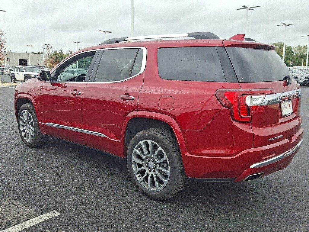 Used 2023 GMC Acadia Denali SUV