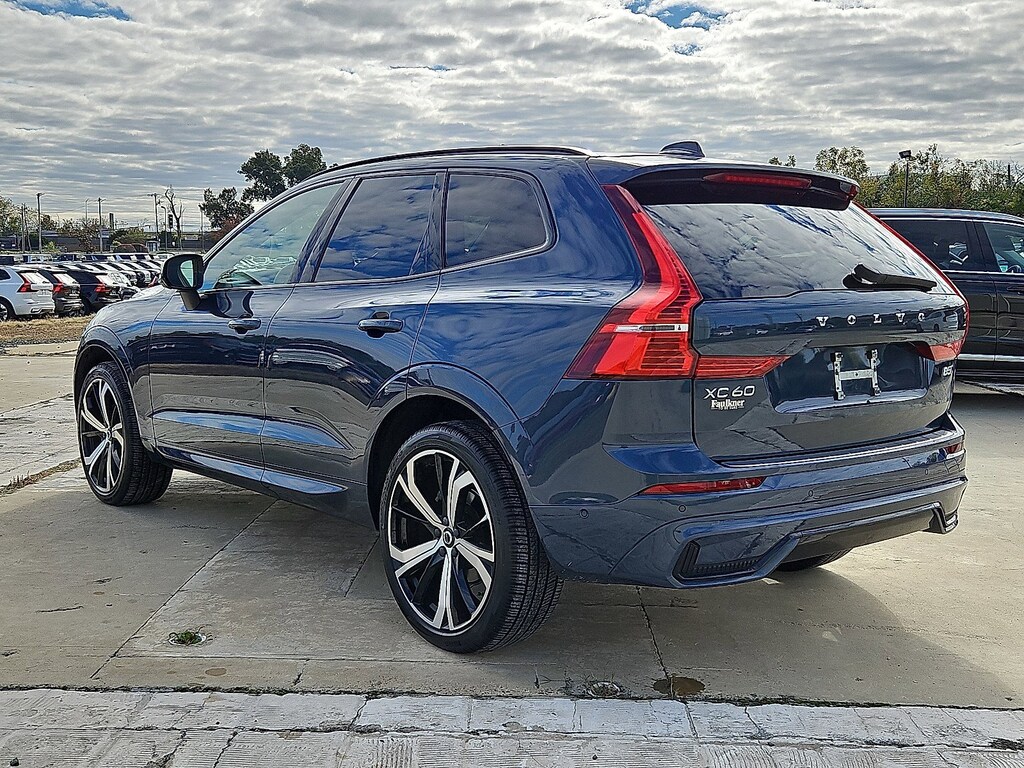 Certified 2024 Volvo XC60 Ultimate Dark Theme SUV