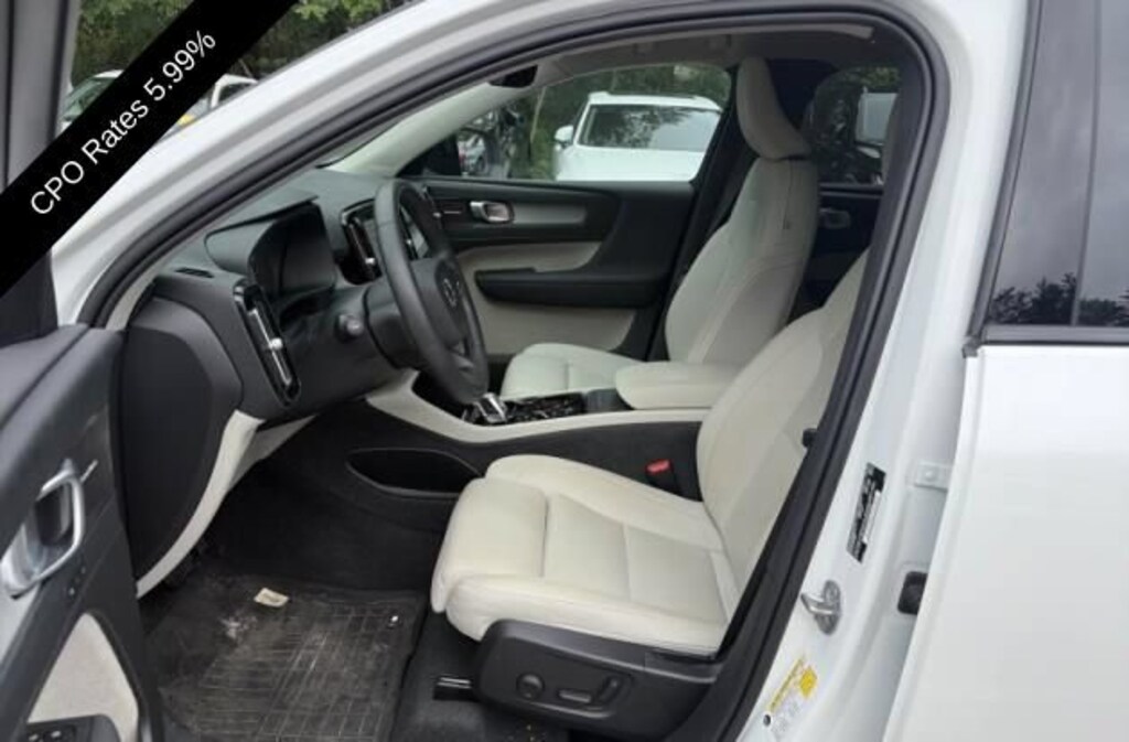 Certified 2024 Volvo XC40 Plus Dark Theme SUV
