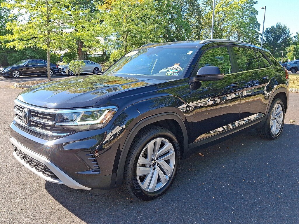 Used 2020 Volkswagen Atlas Cross Sport 2.0T SE w/Technology SUV