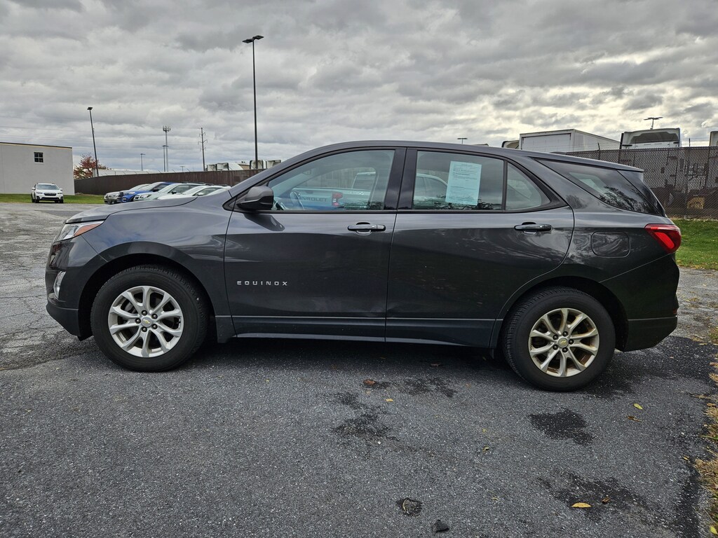 Used 2018 Chevrolet Equinox LS SUV