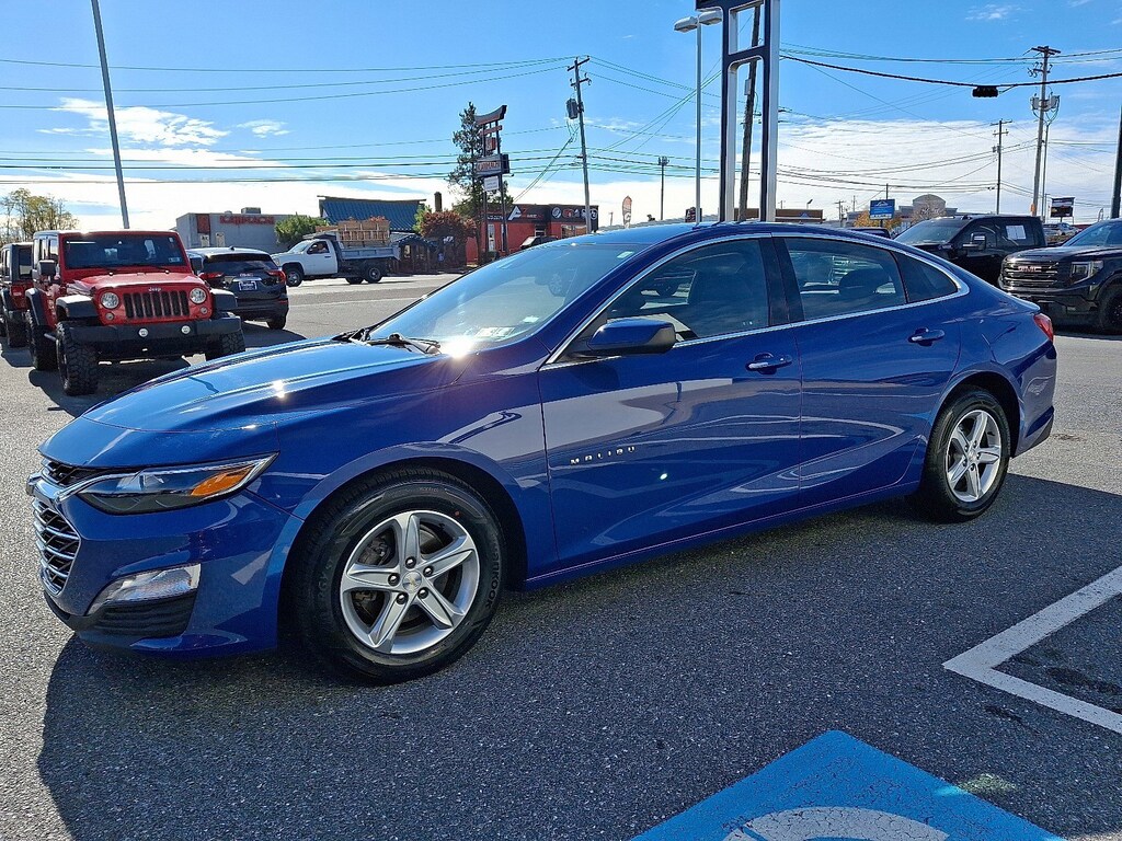 Used 2023 Chevrolet Malibu LT Sedan