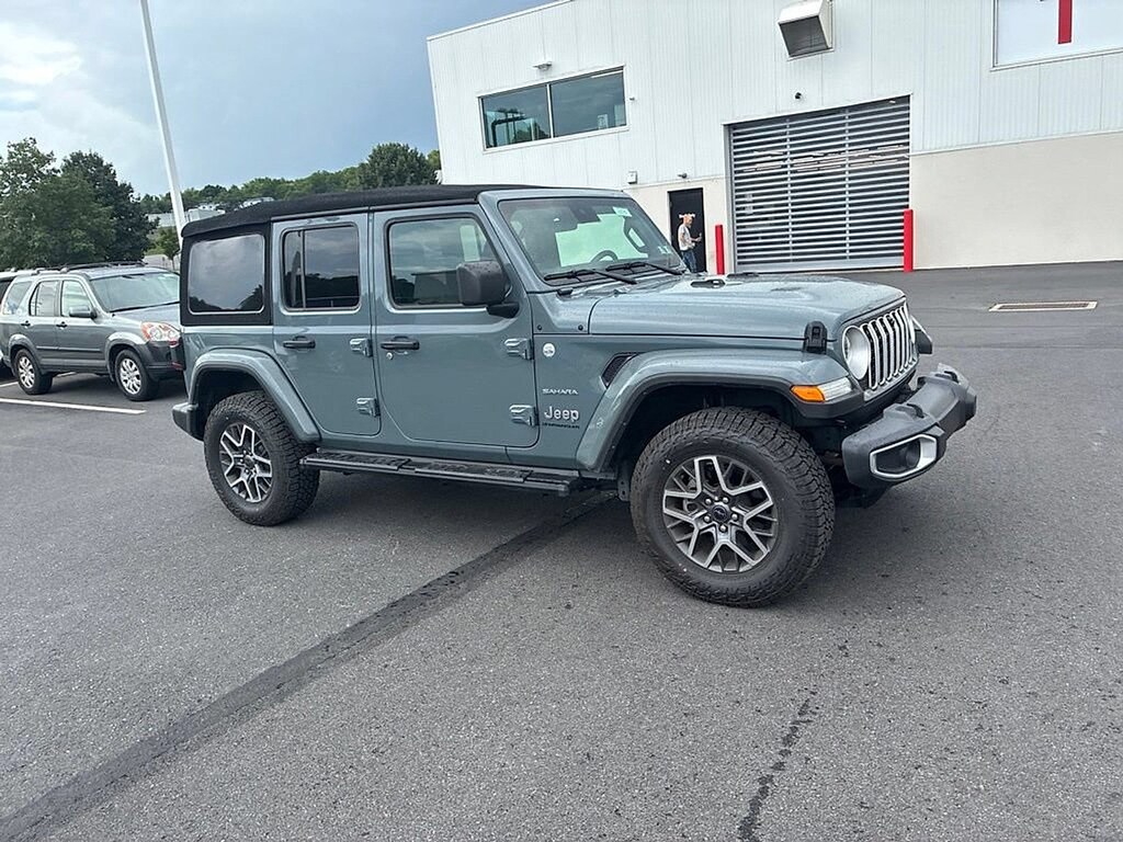 Used 2024 Jeep Wrangler Sahara SUV