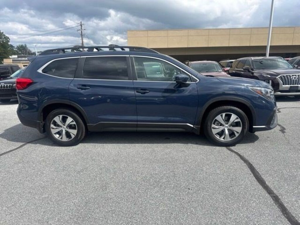 Used 2024 Subaru Ascent Premium SUV